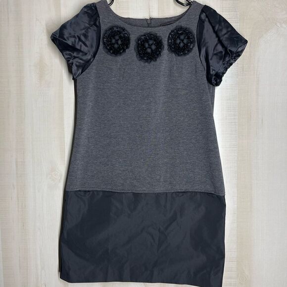 BCBGMAXAZRIA black grey mini dress pockets short sleeve shift style, size XS - Picture 1 of 16